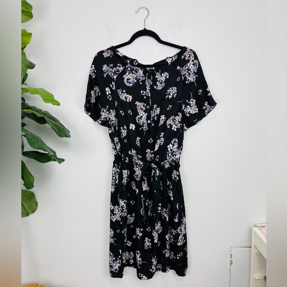 Rebecca Taylor Silk Hydrangea Black Floral Dress 2 - Picture 2 of 9